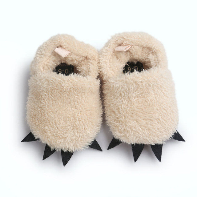 ROMIRUS Cute Modeling Monster Paw Baby Worm Slippers 2016 Winter Baby Shoes First Walkers Photo Props Accessories Baby Clothing