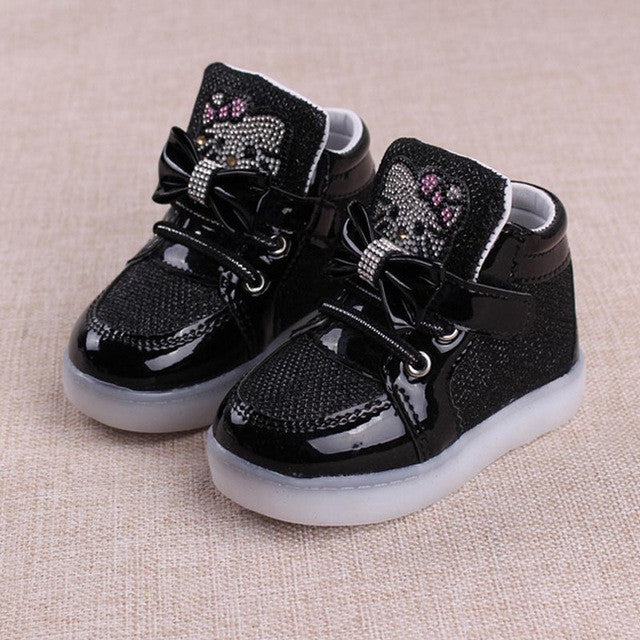 Children Shoes For Boys Girls Sport Running Shoes Baby Flashing Lights Fashion Sneakers Toddler Little Kids LED Glowing Sneakers