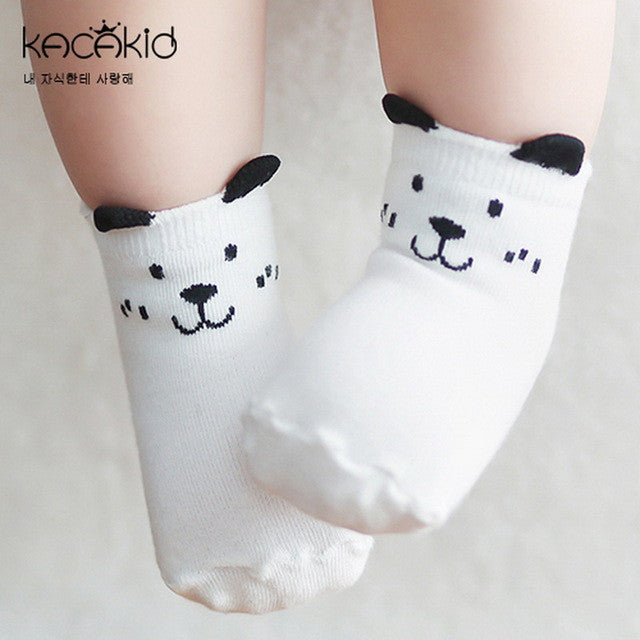 Hot Sales Newborn Cotton Non-Slip Baby Socks 100% Cotton Autum Winter Infant Cartoon Socks With High Quality