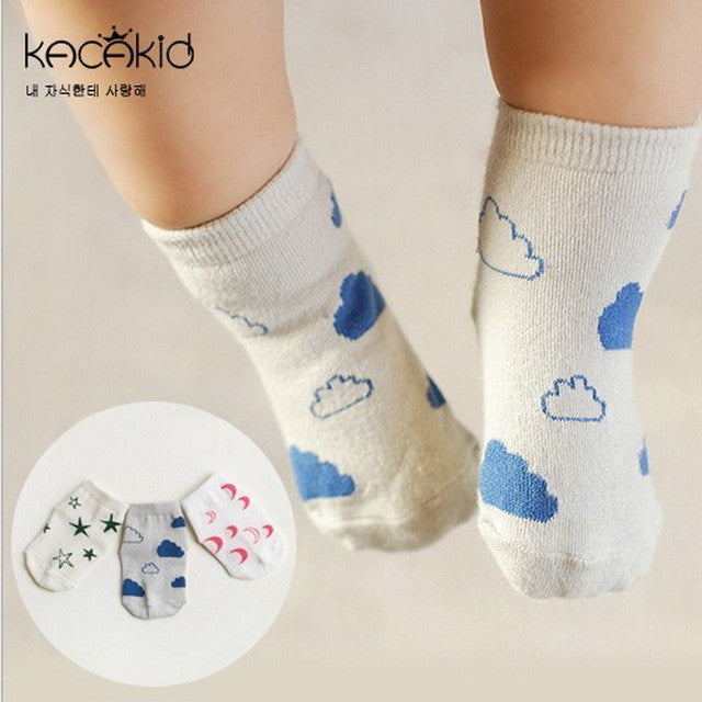 Hot Sales Newborn Cotton Non-Slip Baby Socks 100% Cotton Autum Winter Infant Cartoon Socks With High Quality