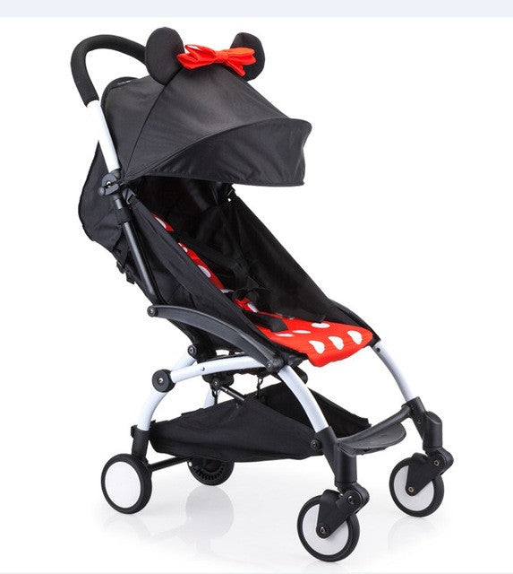 Ultra portable folding stroller upgrade section can sit and lie four wheel suspension travel stroller